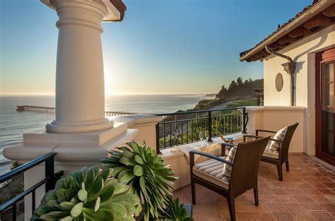 bacara hotel reservations.